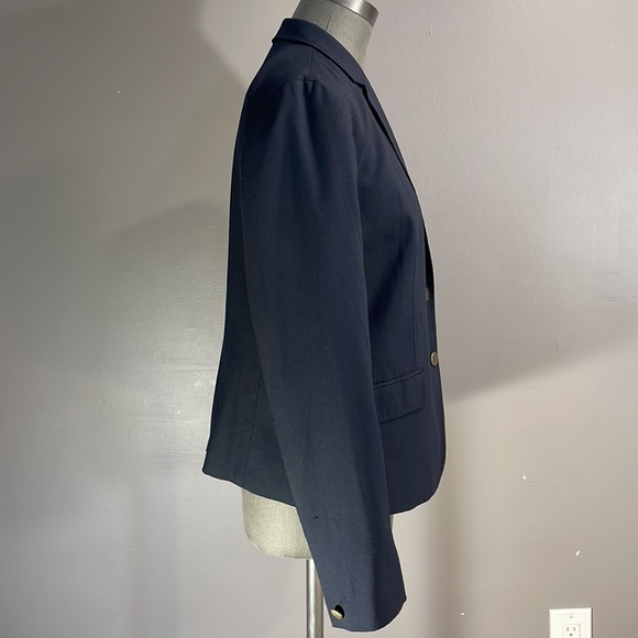 Gap wool blend classic navy blazer.  Size 12.  Fully lined. - Picture 6 of 16